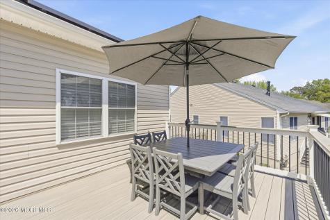 137 Mooring Road Manahawkin NJ 08050
