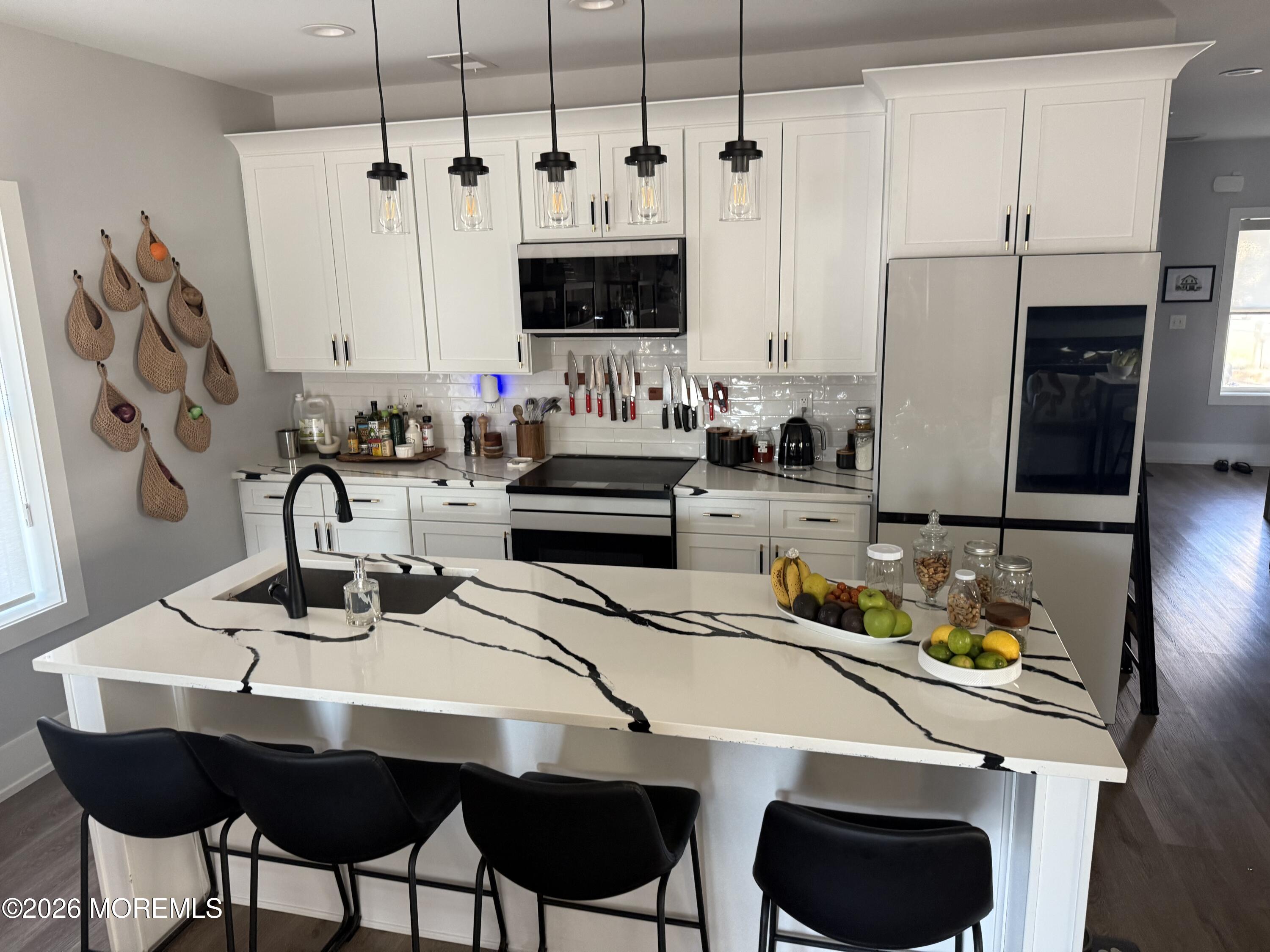 813 Ensign Avenue Beachwood NJ 08722