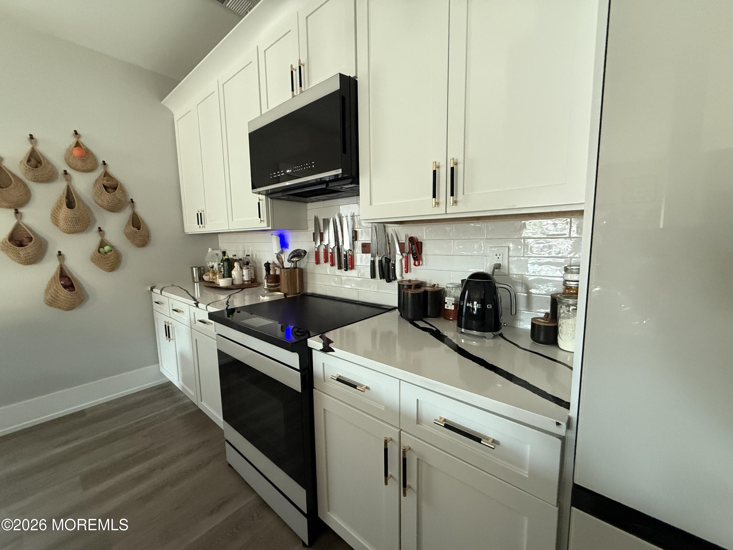 813 Ensign Avenue Beachwood NJ 08722