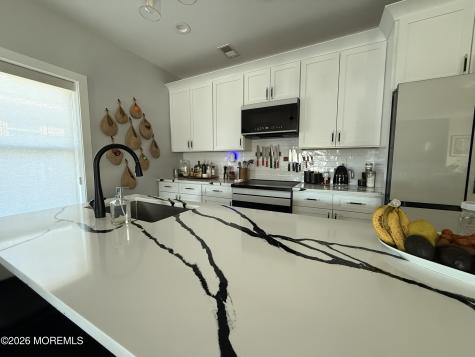 813 Ensign Avenue Beachwood NJ 08722