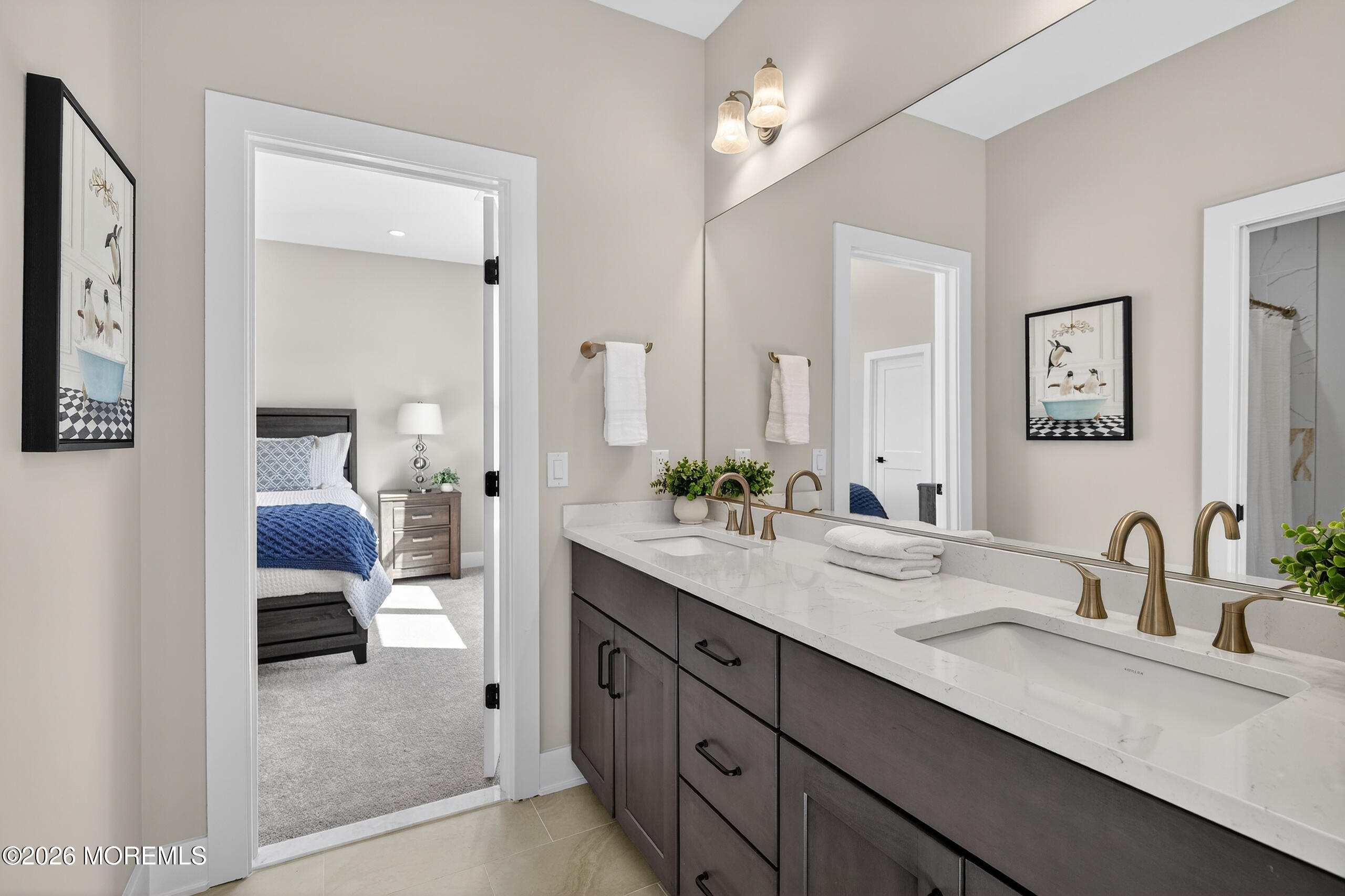 4 Arthur Lane Cranbury NJ 08512