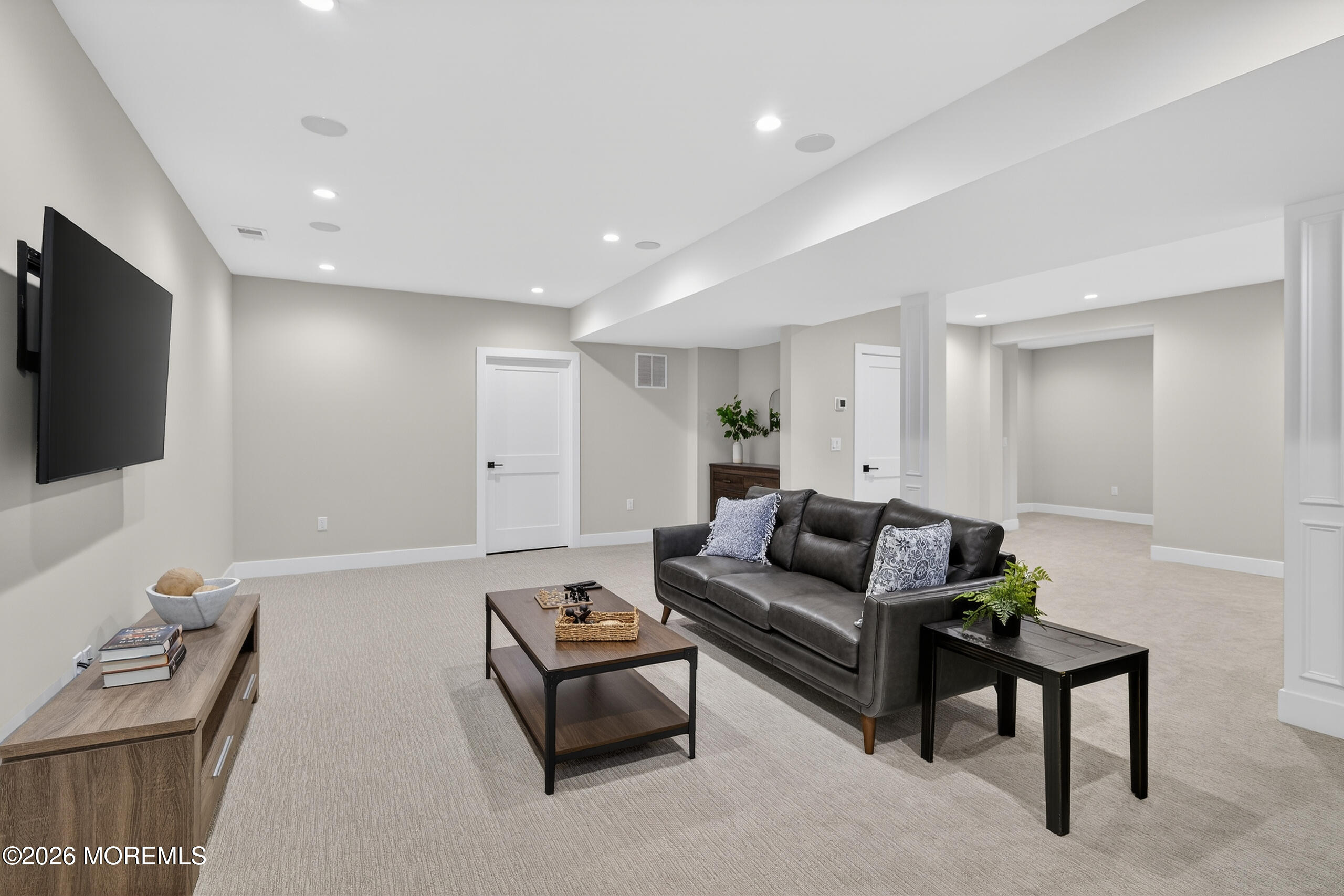 4 Arthur Lane Cranbury NJ 08512