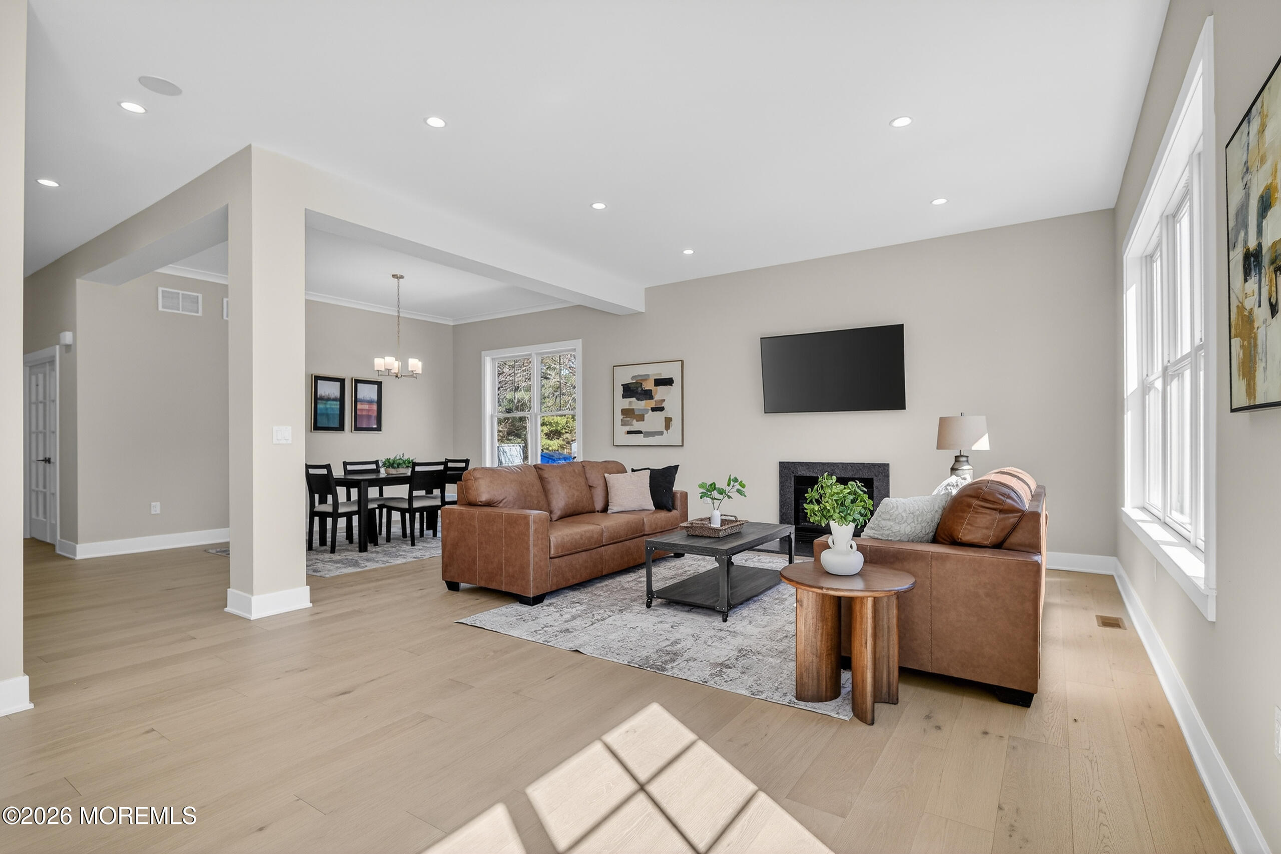 4 Arthur Lane Cranbury NJ 08512