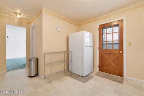 627 E Vail Road Landing NJ 07850