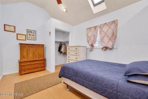 627 E Vail Road Landing NJ 07850
