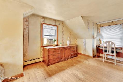 627 E Vail Road Landing NJ 07850