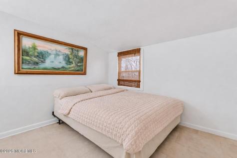 627 E Vail Road Landing NJ 07850