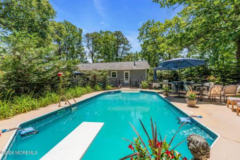 42 Ocean Avenue Jackson NJ 08527