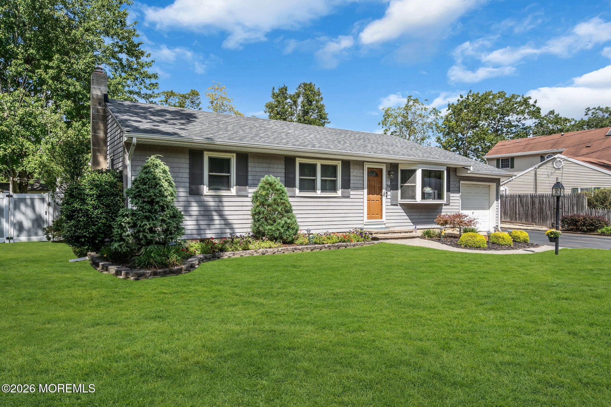 316 Anchor Avenue Beachwood NJ 08722