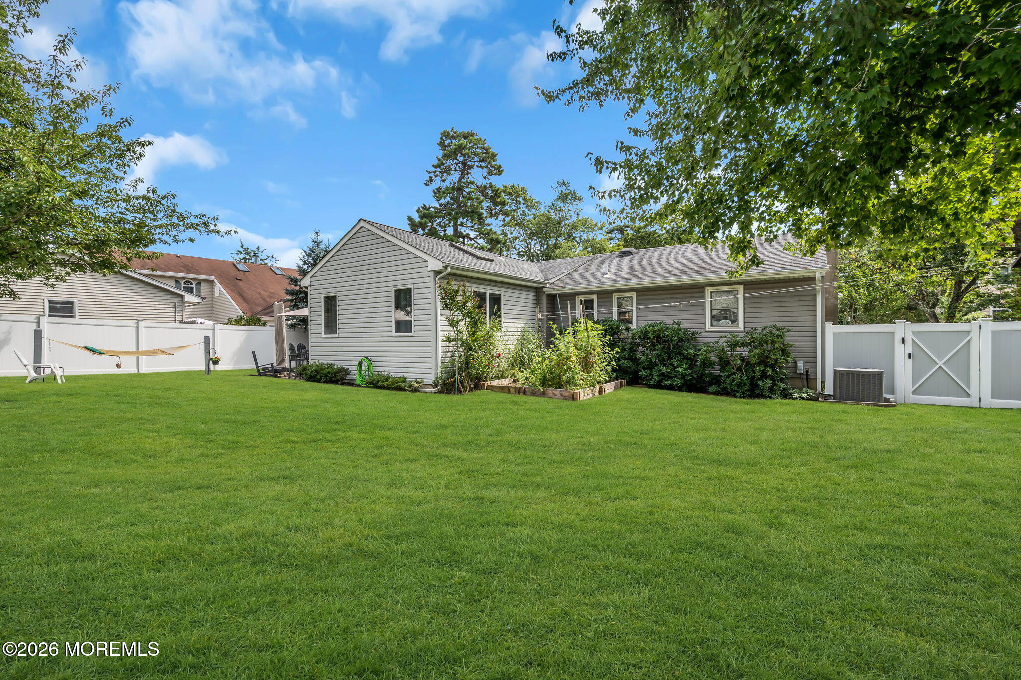316 Anchor Avenue Beachwood NJ 08722