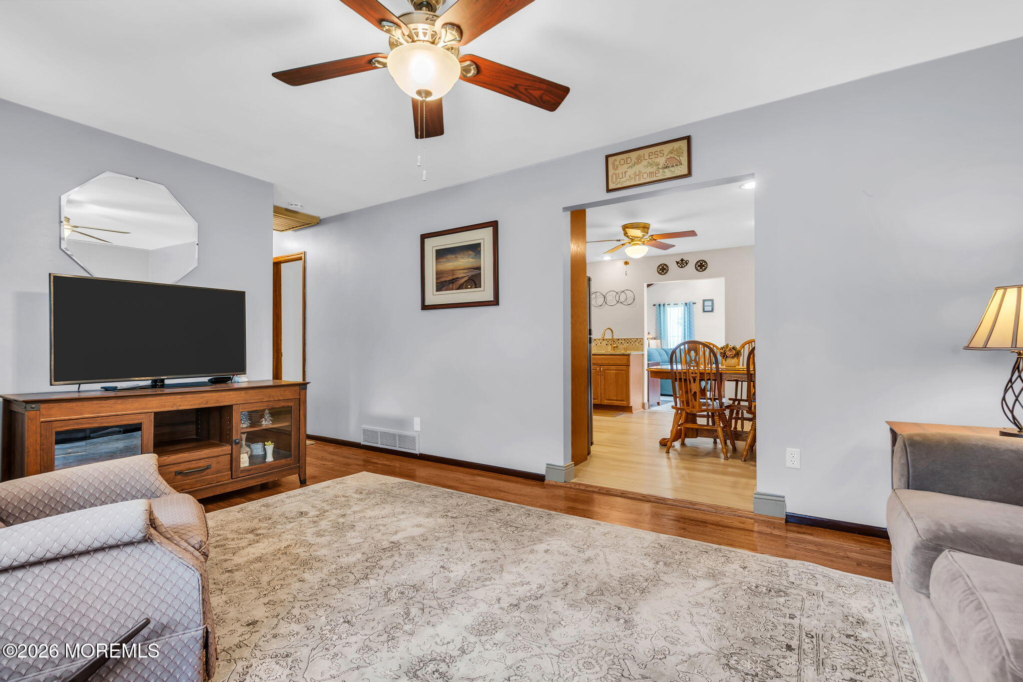 316 Anchor Avenue Beachwood NJ 08722