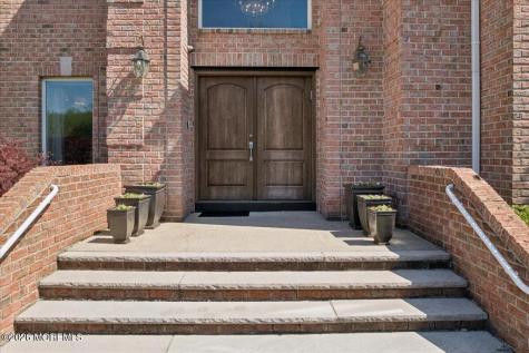 317 Sinclair Court Morganville NJ 07751