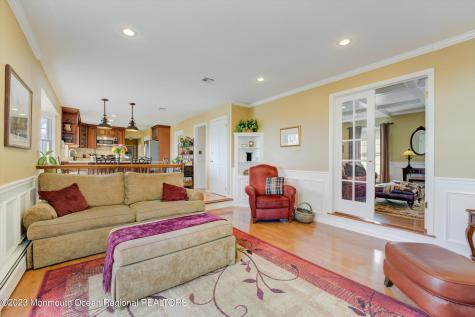 891 Church Lane Middletown NJ 07748