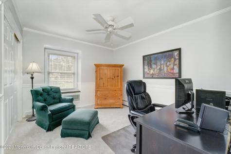 891 Church Lane Middletown NJ 07748