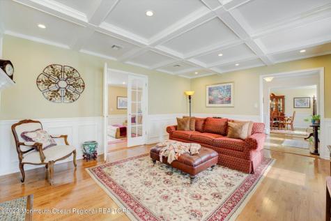 891 Church Lane Middletown NJ 07748