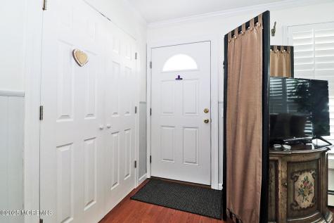 73 Chesterfield Lane Toms River NJ 08757