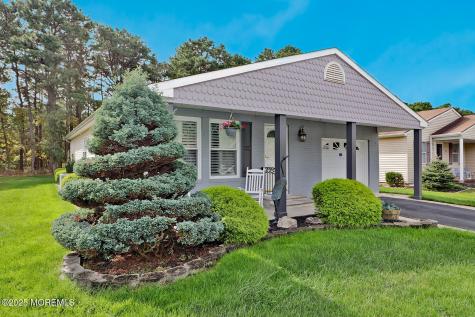 73 Chesterfield Lane Toms River NJ 08757