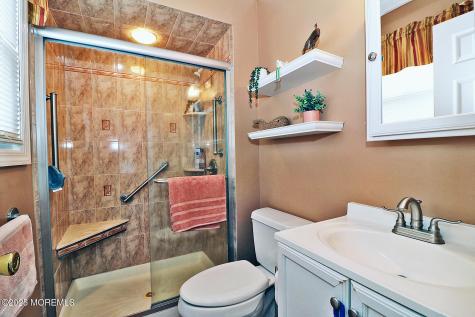 73 Chesterfield Lane Toms River NJ 08757