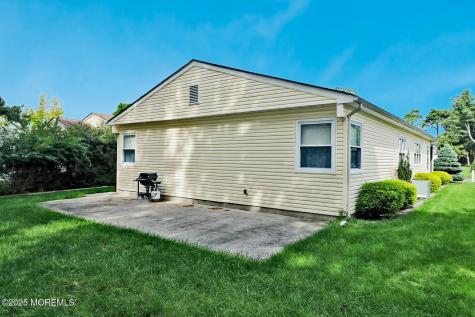 73 Chesterfield Lane Toms River NJ 08757