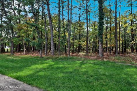 73 Chesterfield Lane Toms River NJ 08757