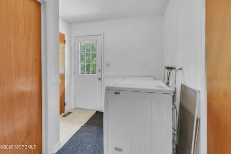 18 Foley Avenue Edison NJ 08820