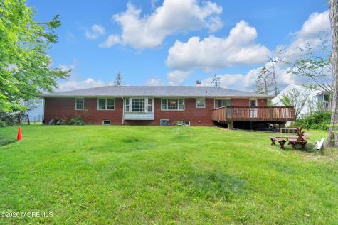 18 Foley Avenue Edison NJ 08820