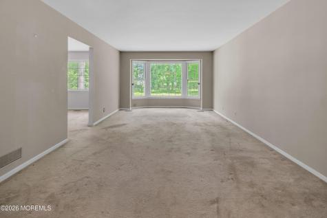18 Foley Avenue Edison NJ 08820