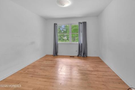 18 Foley Avenue Edison NJ 08820