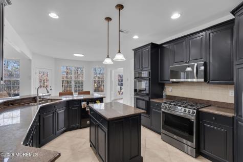 10 Meadow Run Court Jackson NJ 08527