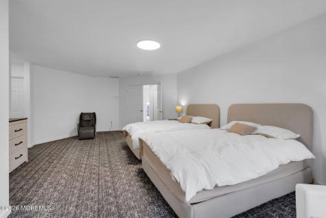 10 Meadow Run Court Jackson NJ 08527