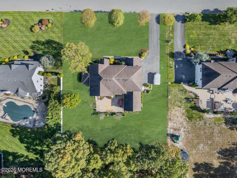 10 Meadow Run Court Jackson NJ 08527
