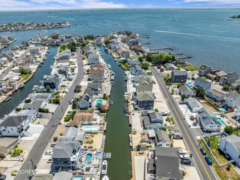 318 Silver Bay Road Toms River NJ 08753