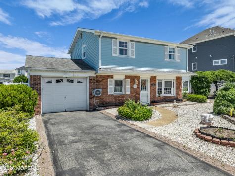 318 Silver Bay Road Toms River NJ 08753