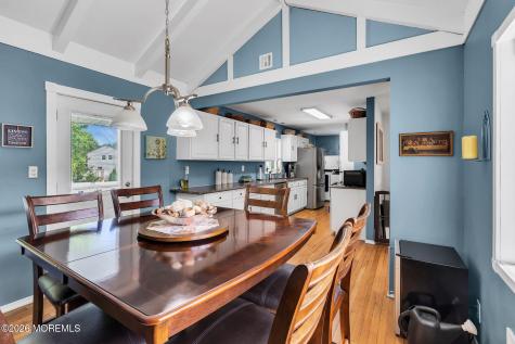 35 Richard Terrace Red Bank NJ 07701