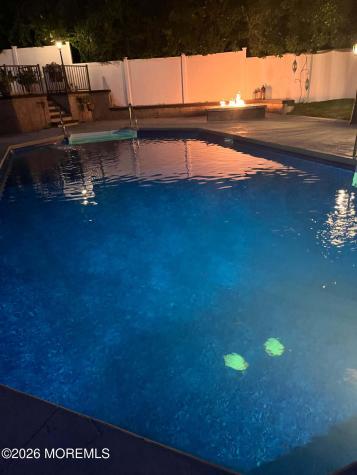 35 Richard Terrace Middletown NJ 07748