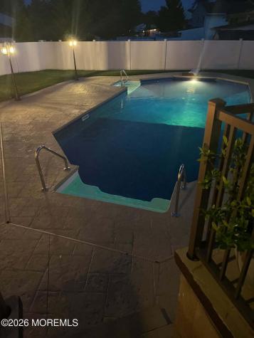 35 Richard Terrace Middletown NJ 07748