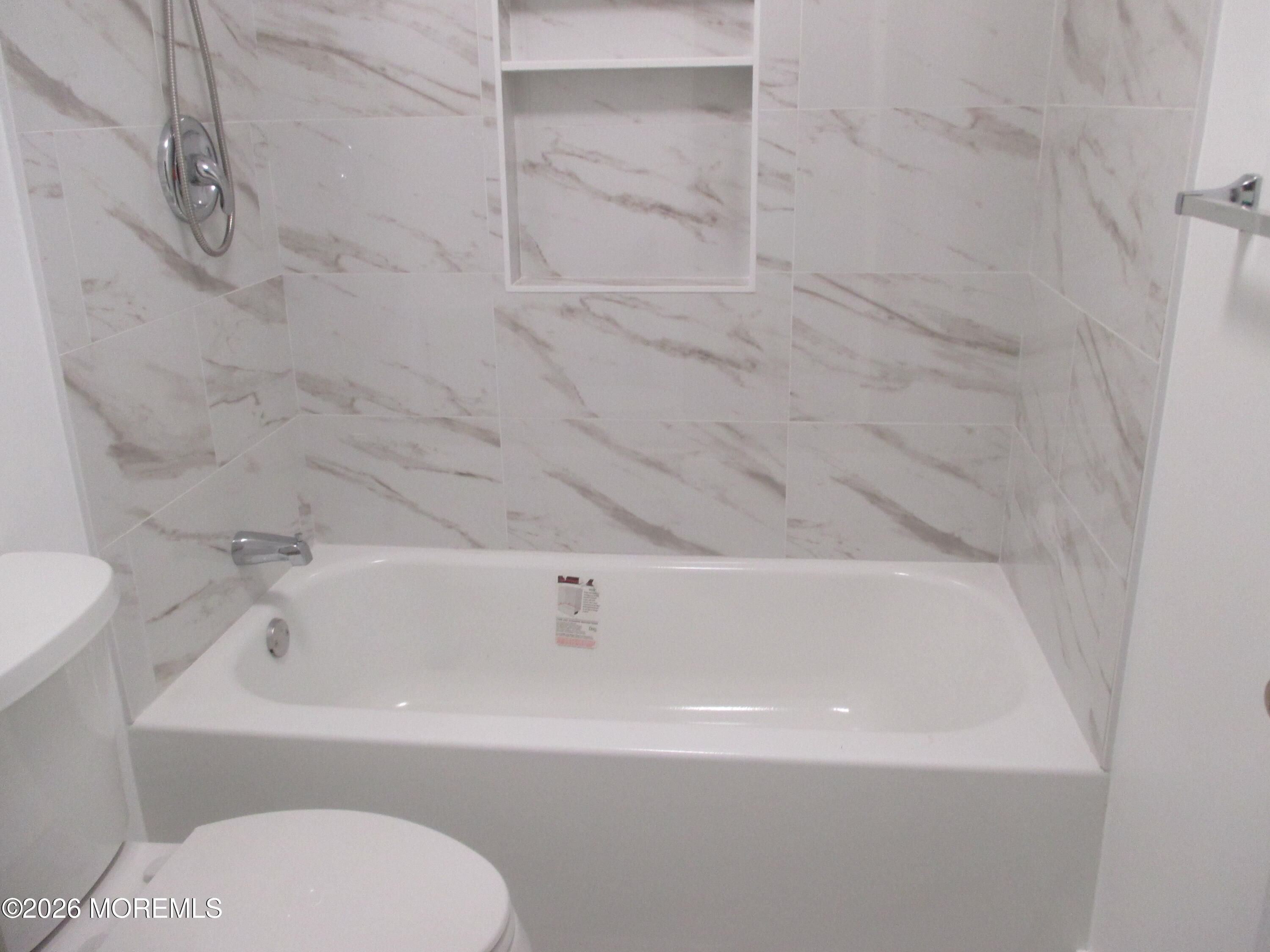 139 Farrington Court Lakewood NJ 08701