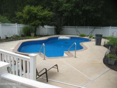 550 Egenolf Place Bayville NJ 08721