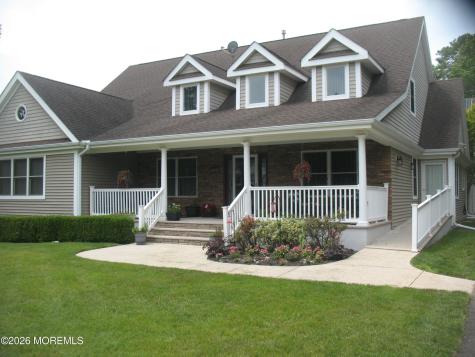 550 Egenolf Place Bayville NJ 08721