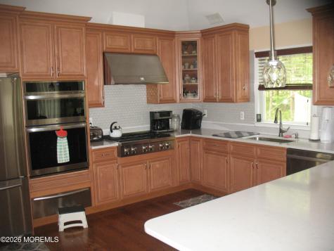 550 Egenolf Place Bayville NJ 08721