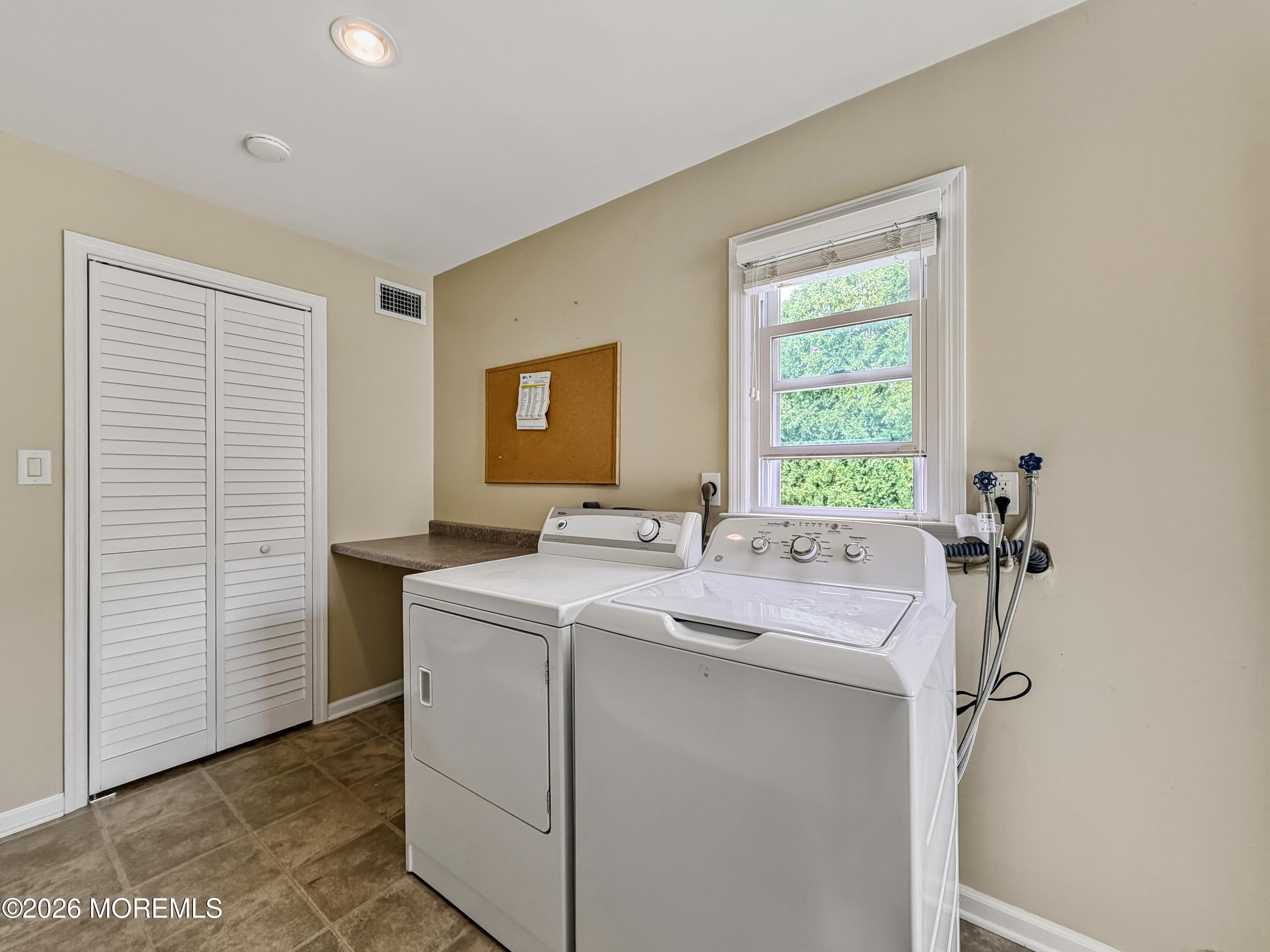 240 Constitution Avenue Toms River NJ 08753