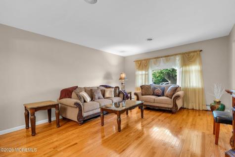 297 Westbrook Drive Toms River NJ 08757