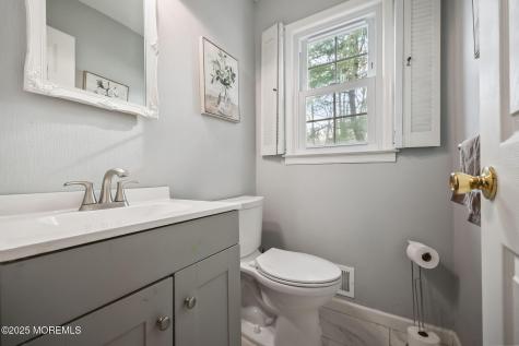42 Norman Lane Old Bridge NJ 08857