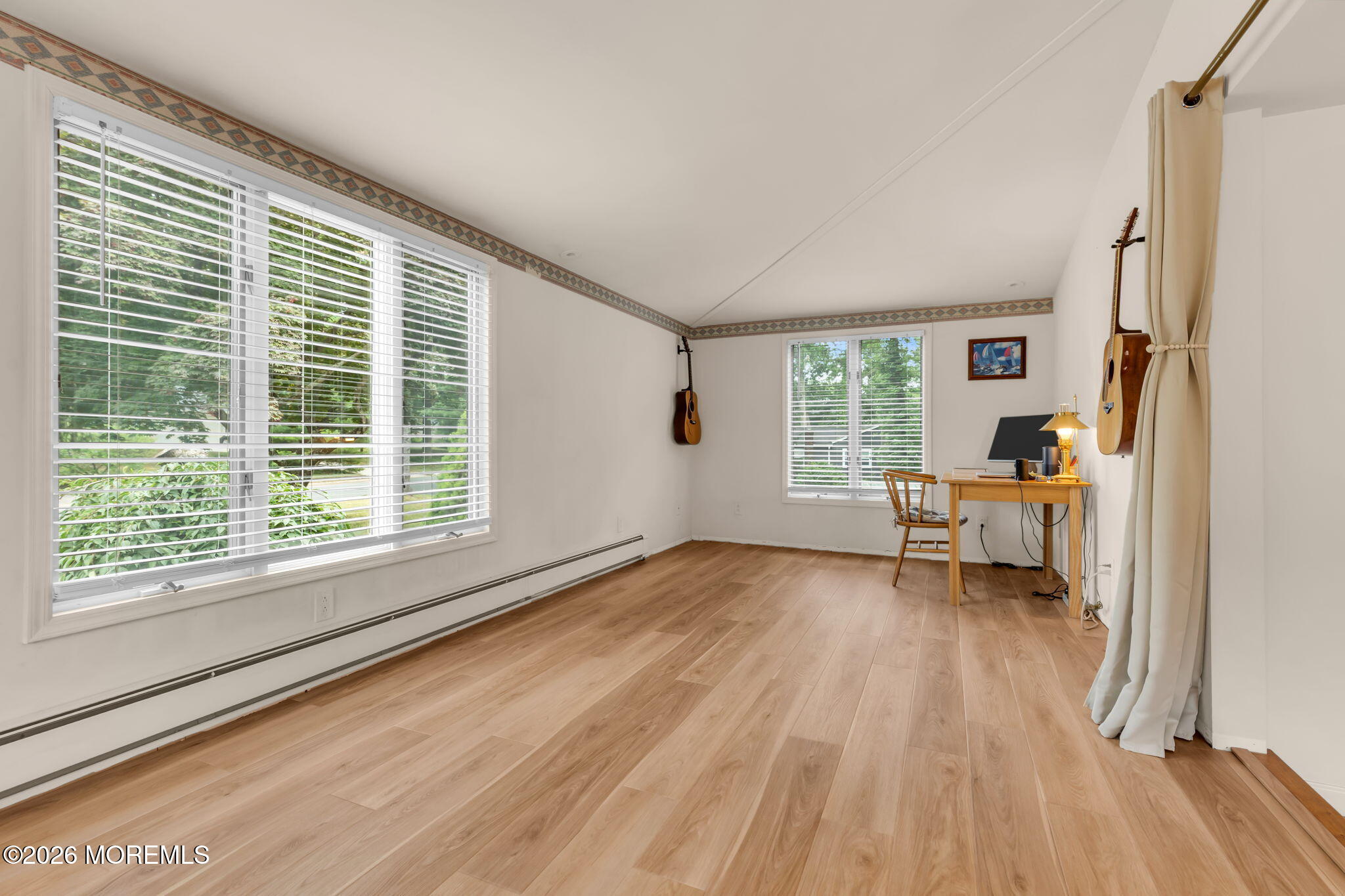 89 Oak Hill Road Middletown NJ 07748