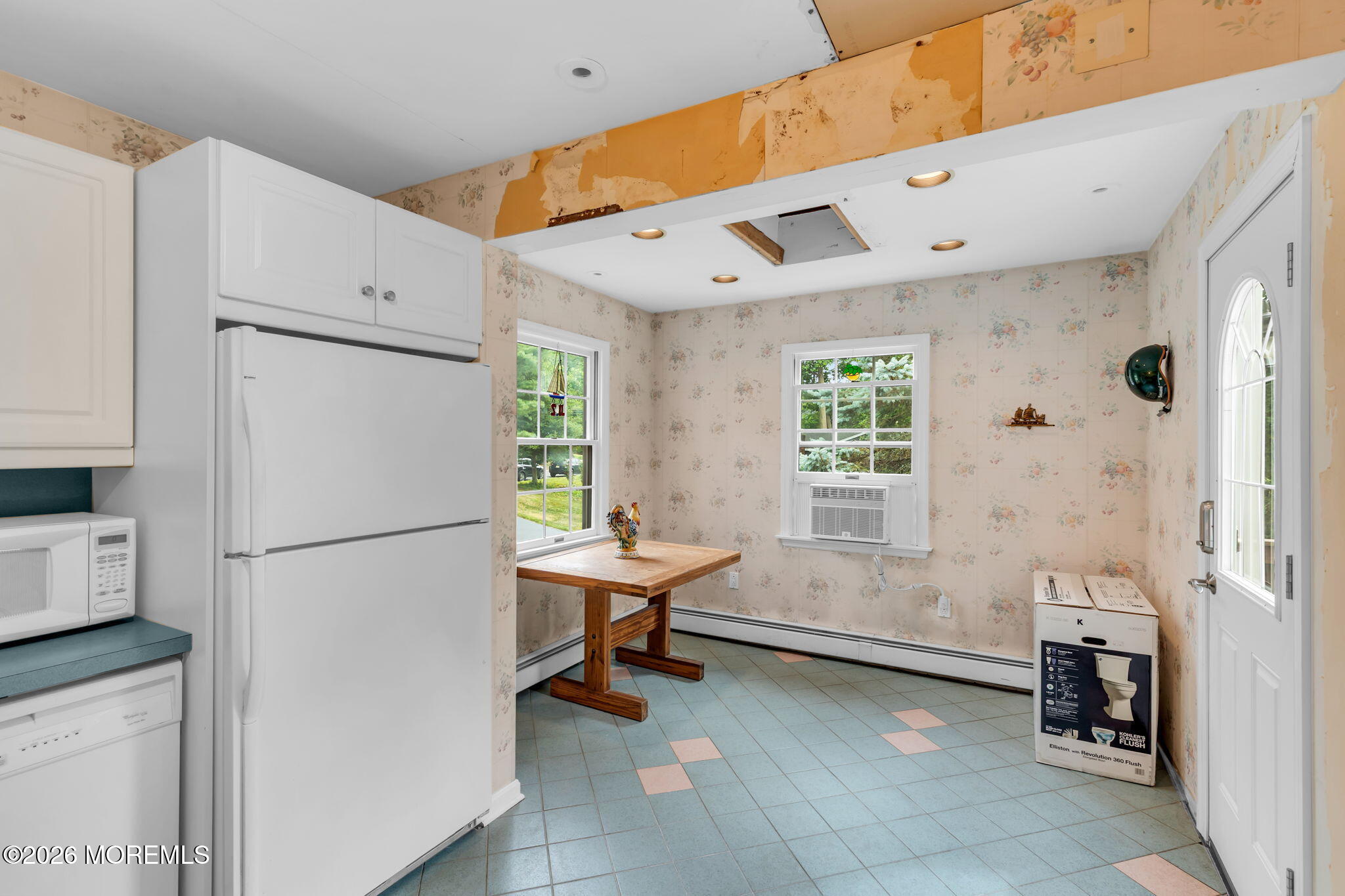 89 Oak Hill Road Middletown NJ 07748