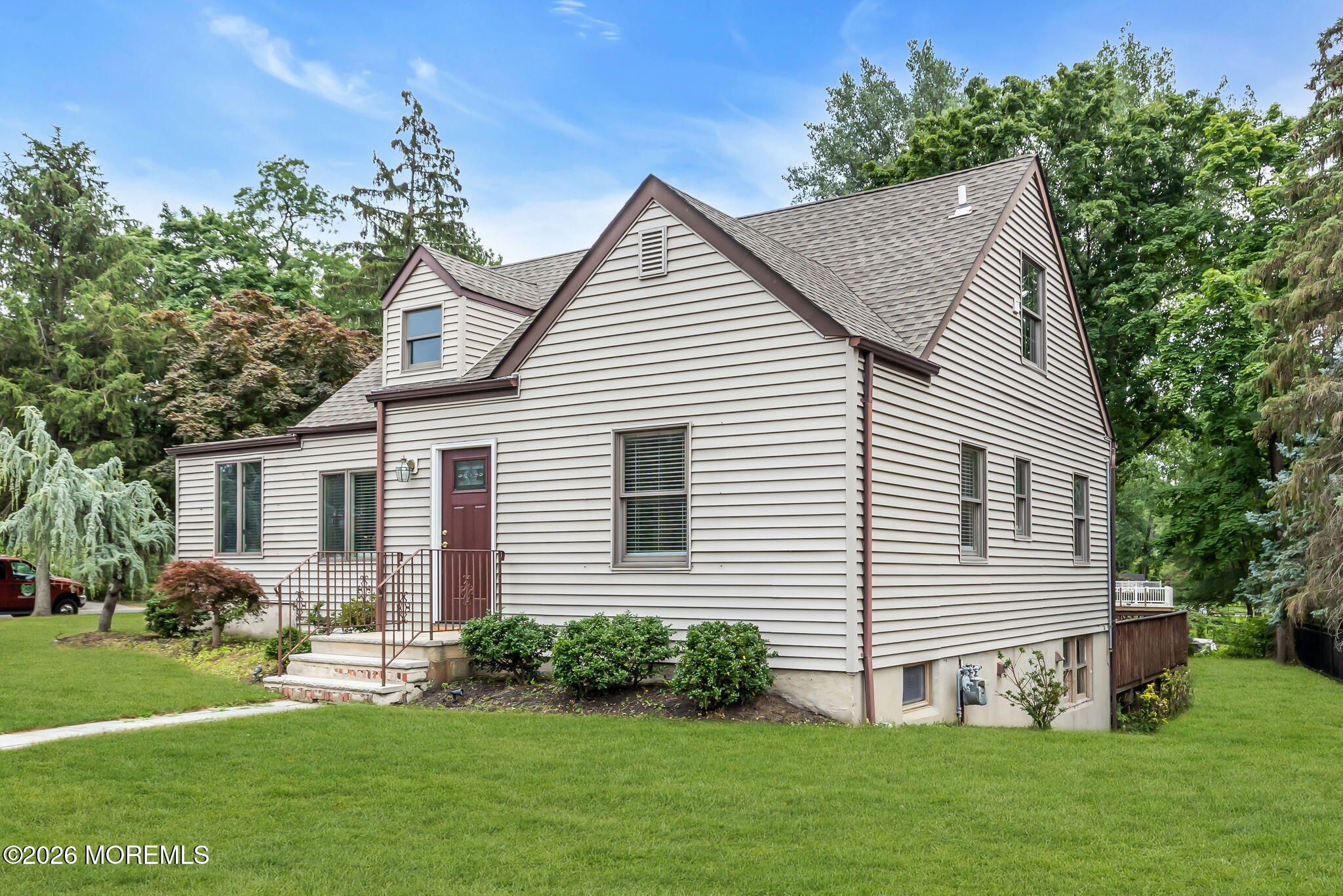 89 Oak Hill Road Middletown NJ 07748