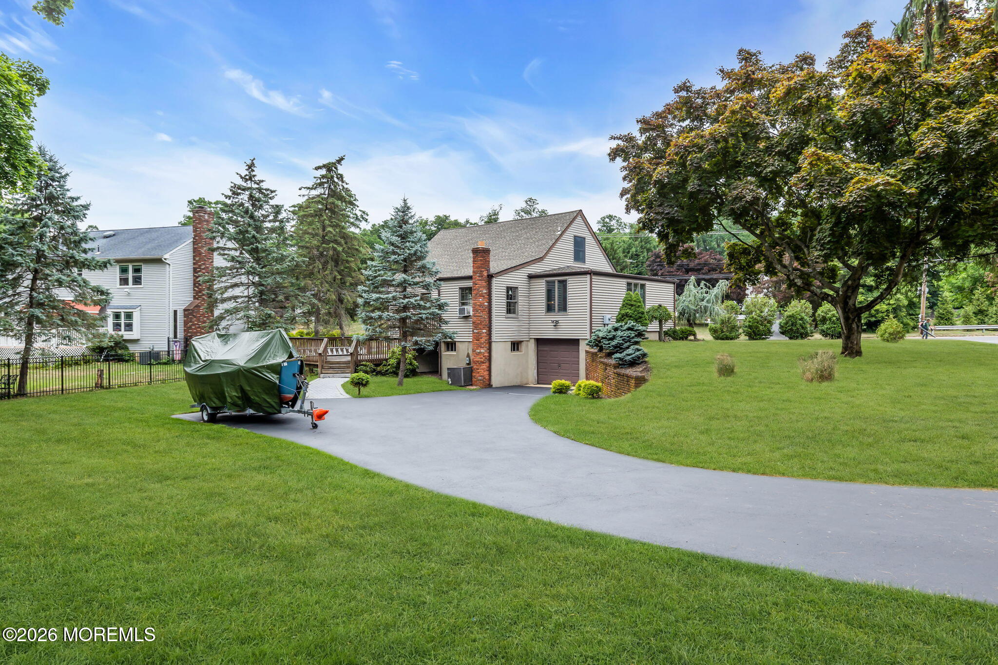 89 Oak Hill Road Middletown NJ 07748