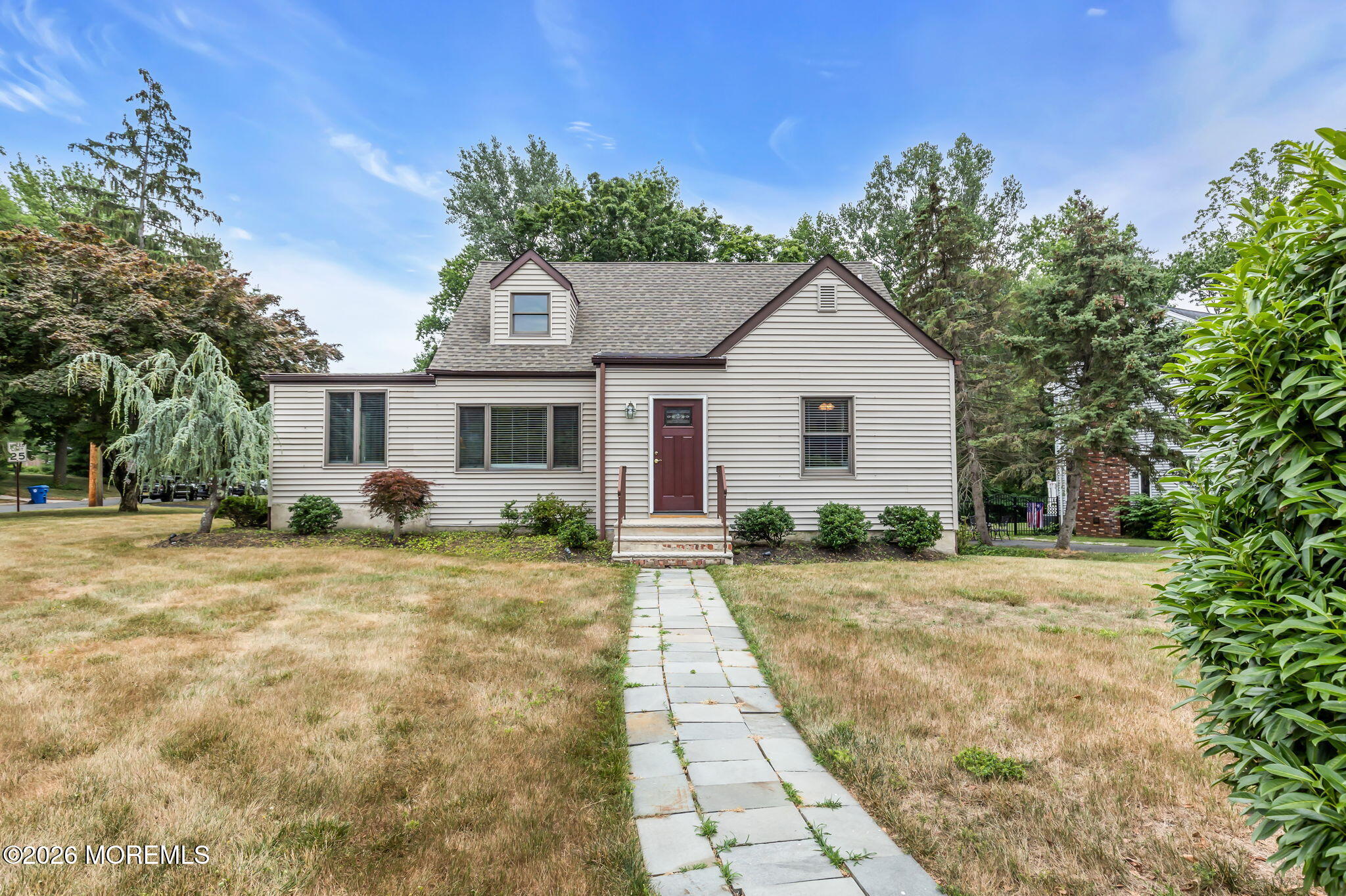 89 Oak Hill Road Middletown NJ 07748