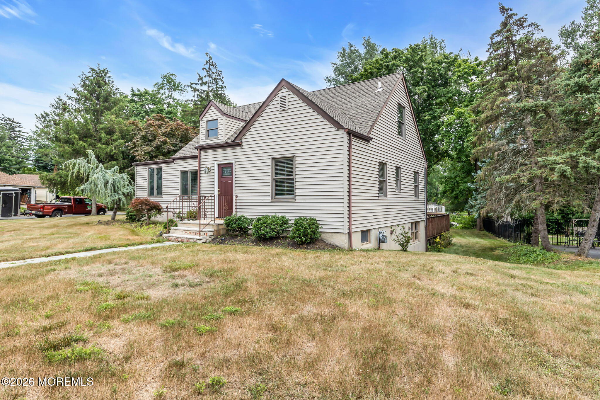 89 Oak Hill Road Middletown NJ 07748
