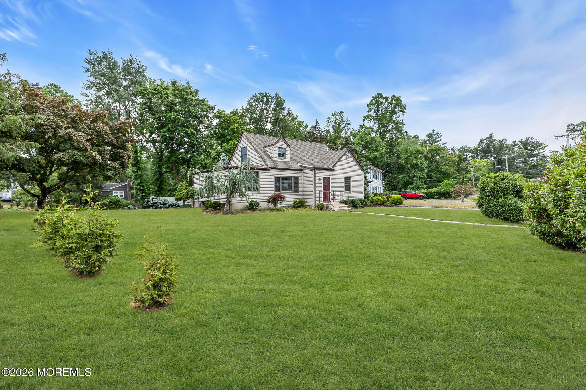 89 Oak Hill Road Middletown NJ 07748